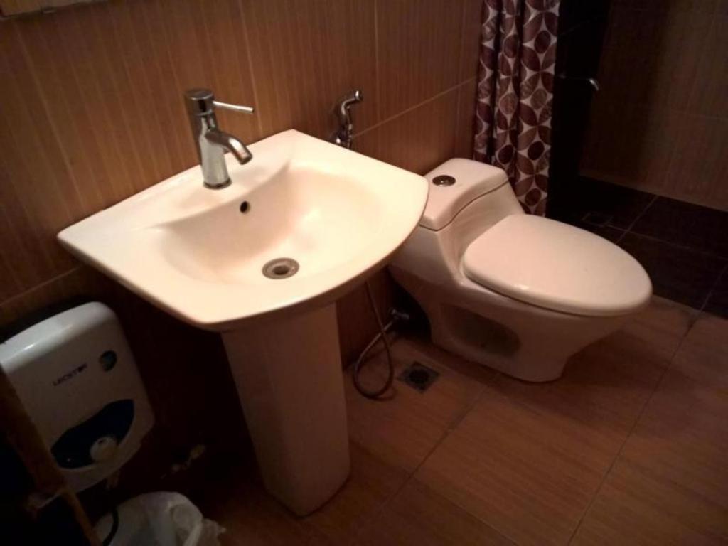 Starmark Hotel Нага Екстериор снимка