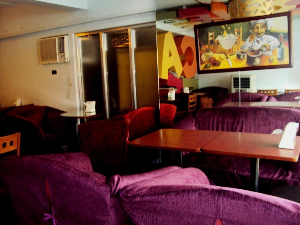 Starmark Hotel Нага Екстериор снимка