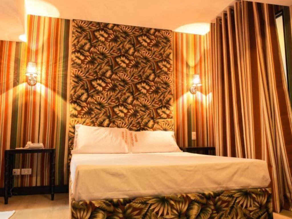 Starmark Hotel Нага Екстериор снимка